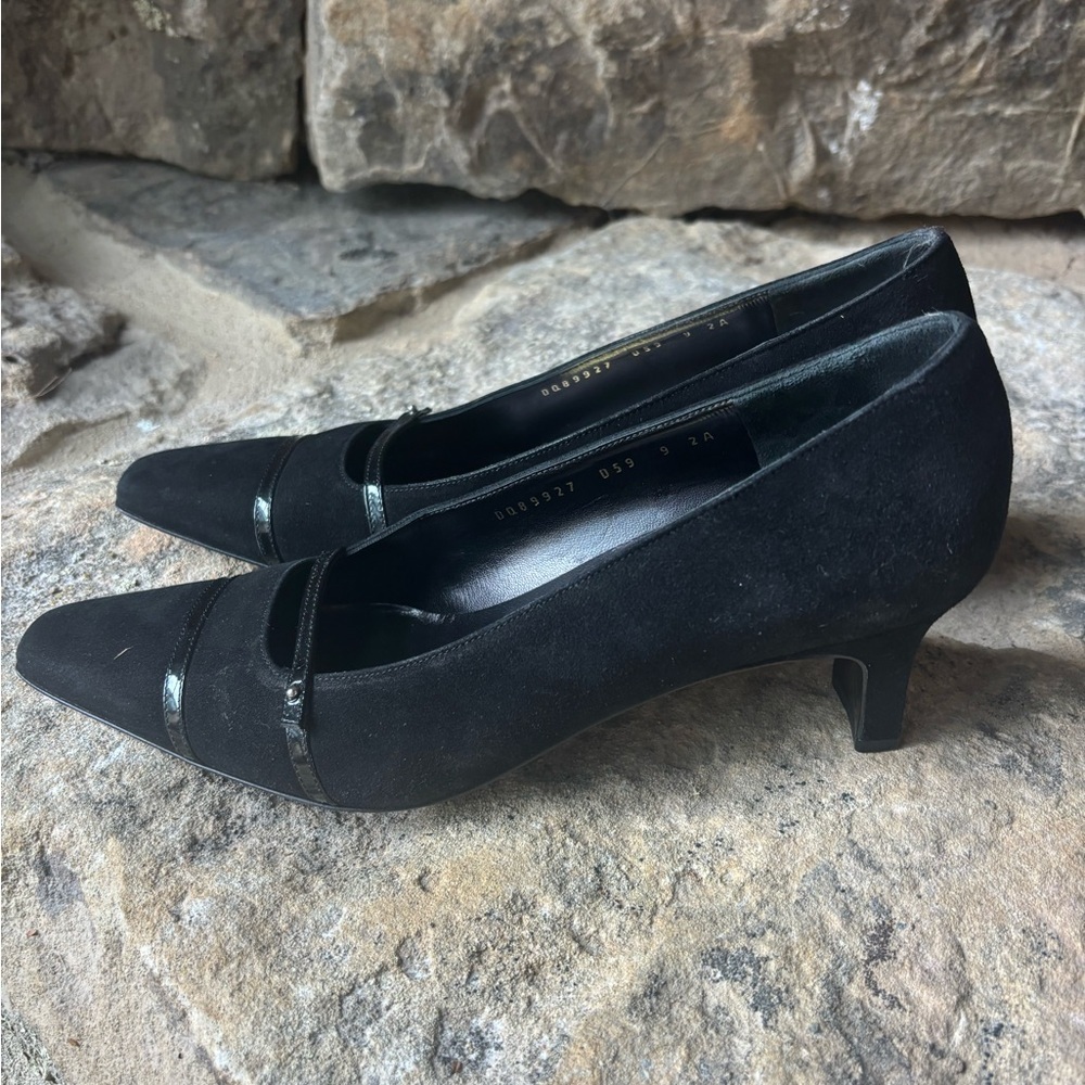 Vintage Salvatore Ferragamo Black Suede & Patent leather Heels Size 9 - Picture 4 of 6